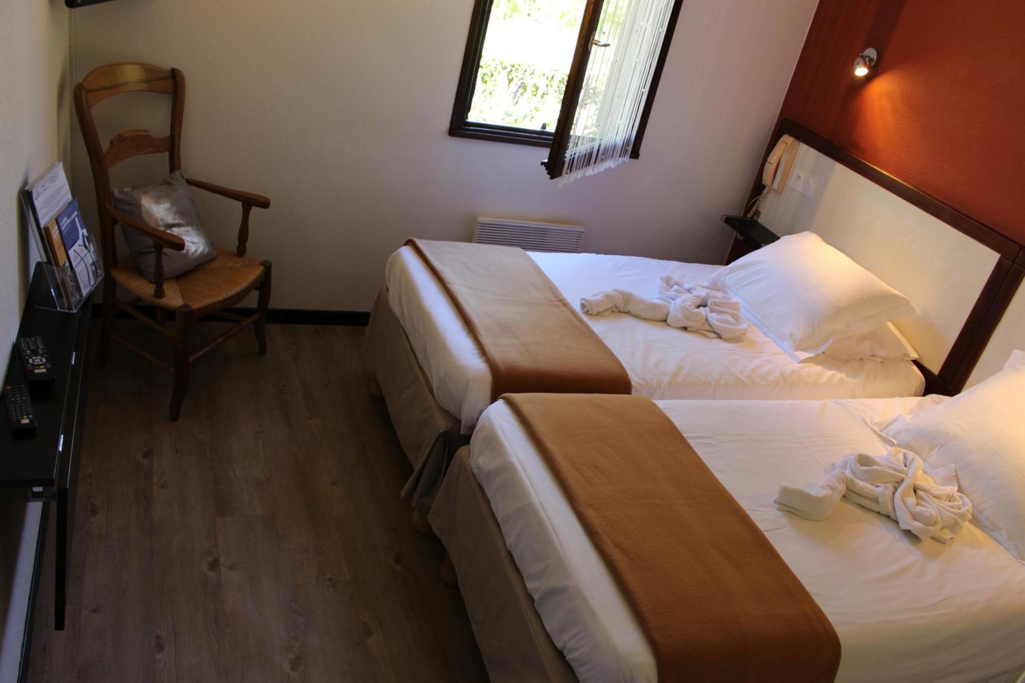 Hotel Les Gabarres Tour-de-Faure